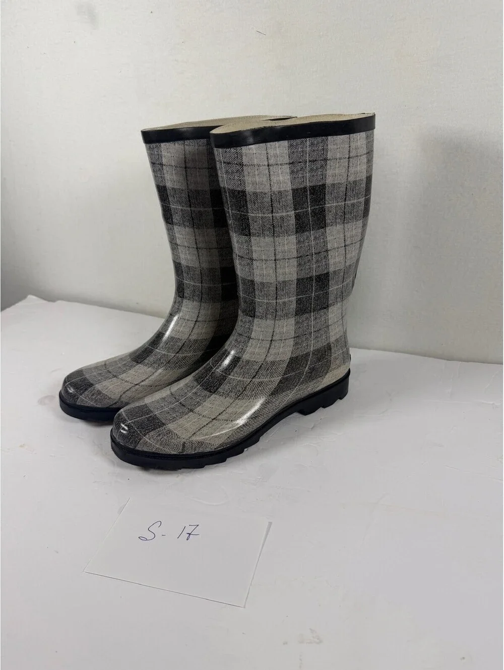 Sporto Women's Plaid Rain Boots Size 10M S-17